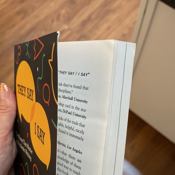 They Say I Say: The Moves That Matter in Academic Writing book - Picture 7 of 7